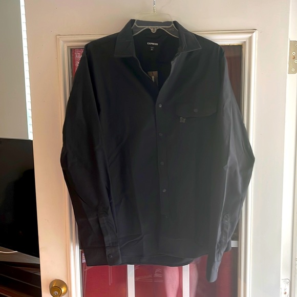 Mens Express black button down shaket. - Picture 1 of 3